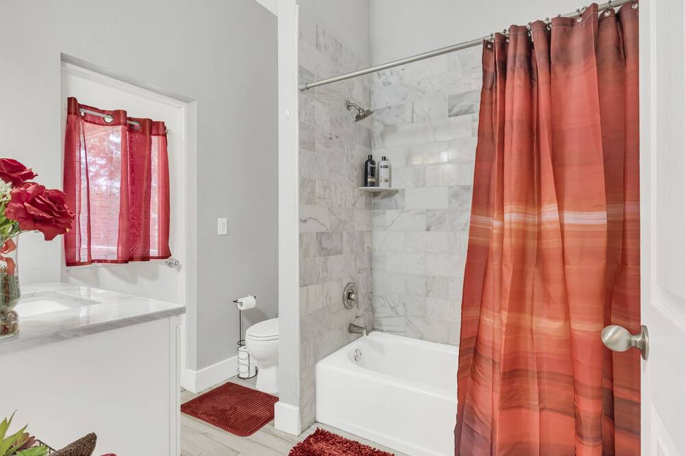 Photo of Bedroom in Diplomat