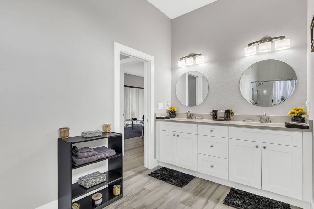 Photo of Bedroom in Diplomat