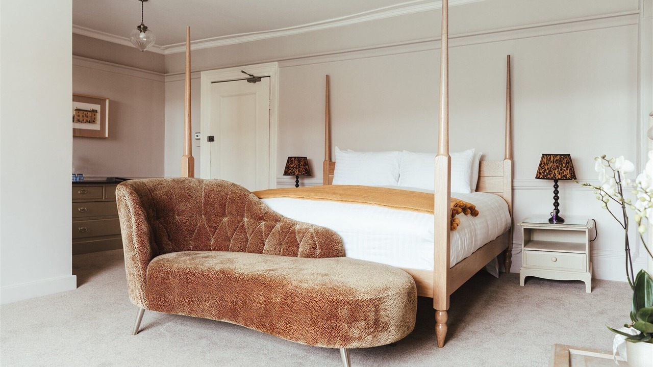 Photo of Others in Painswick