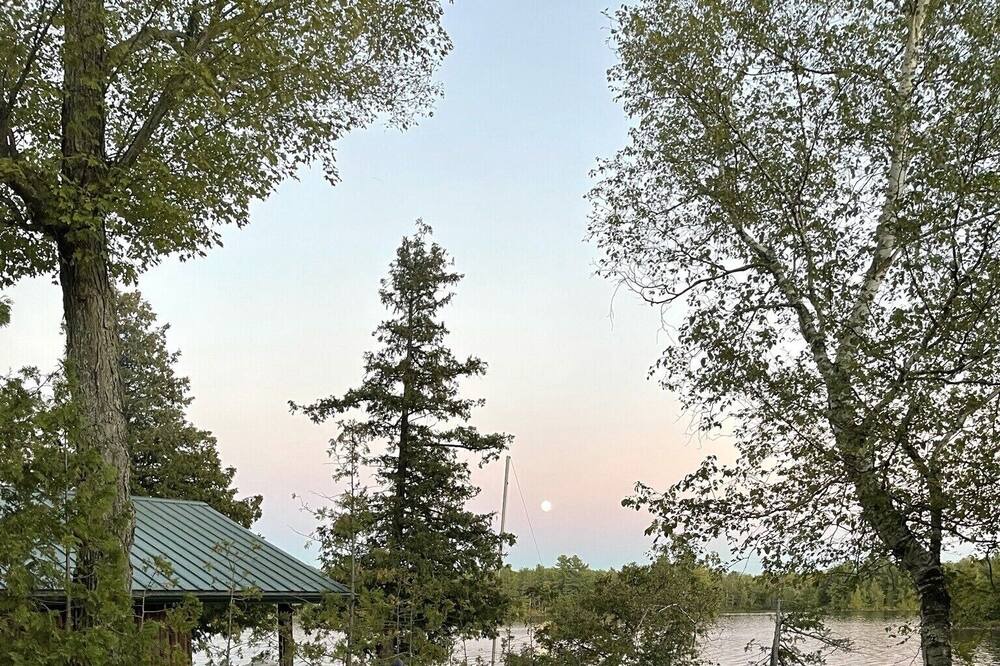 Photo of Outdoor in Central Frontenac
