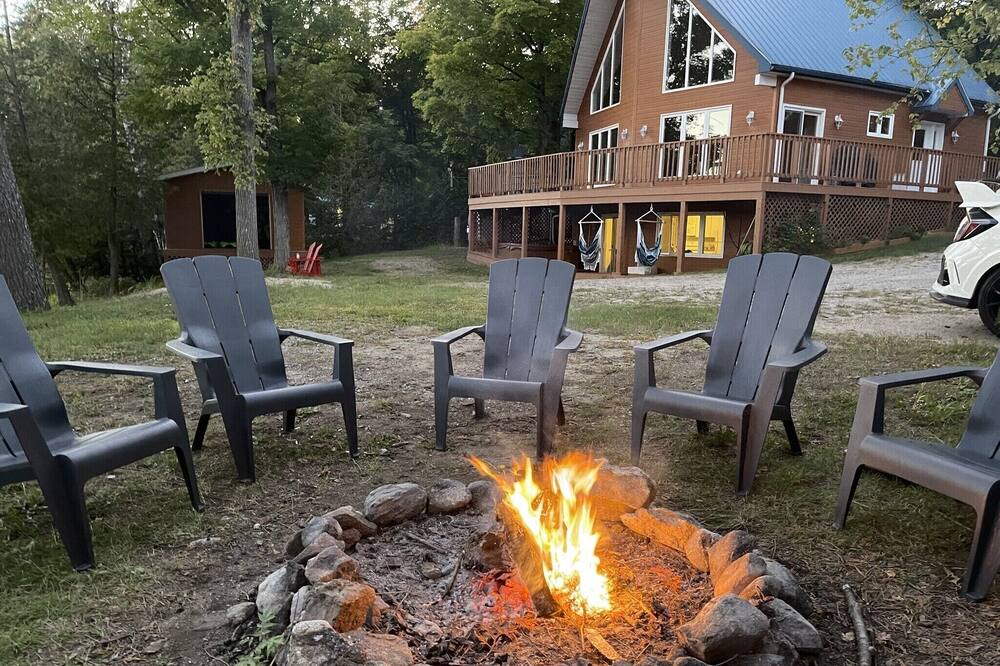 Photo of Outdoor in Central Frontenac