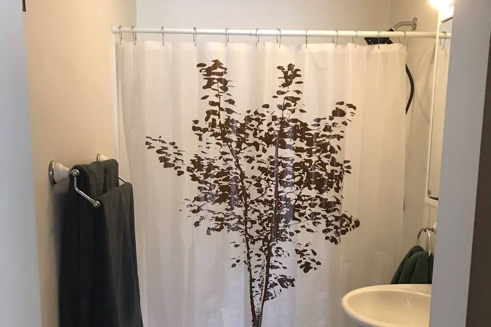 Photo of Bathroom in Attica