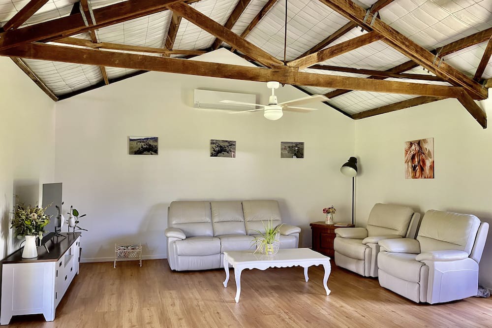 Photo of Others in Coolabine