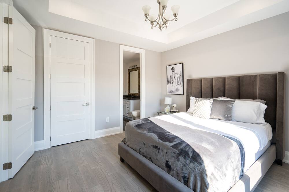 Photo of Bedroom in Humber Bay