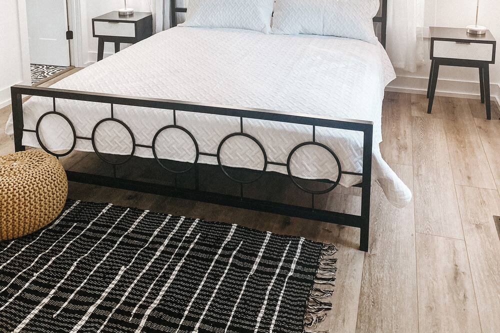 Photo of Bedroom in Red Bank