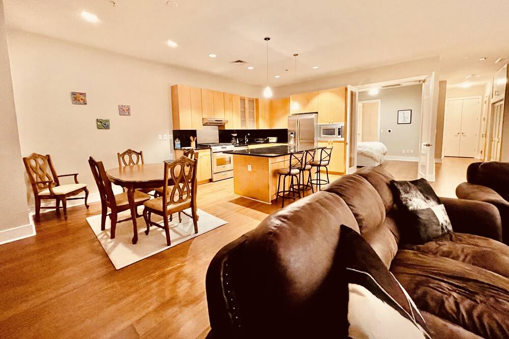 Photo of Livingroom in Downtown Austin