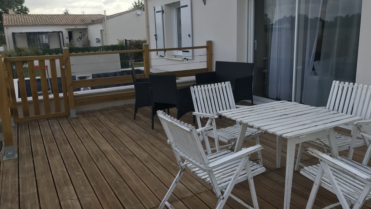 Photo of Outdoor in Champagnolles