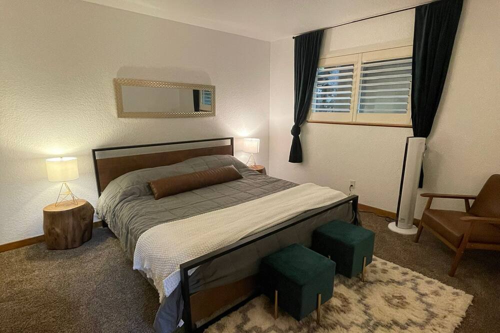 Photo of Bedroom in Pollock Pines