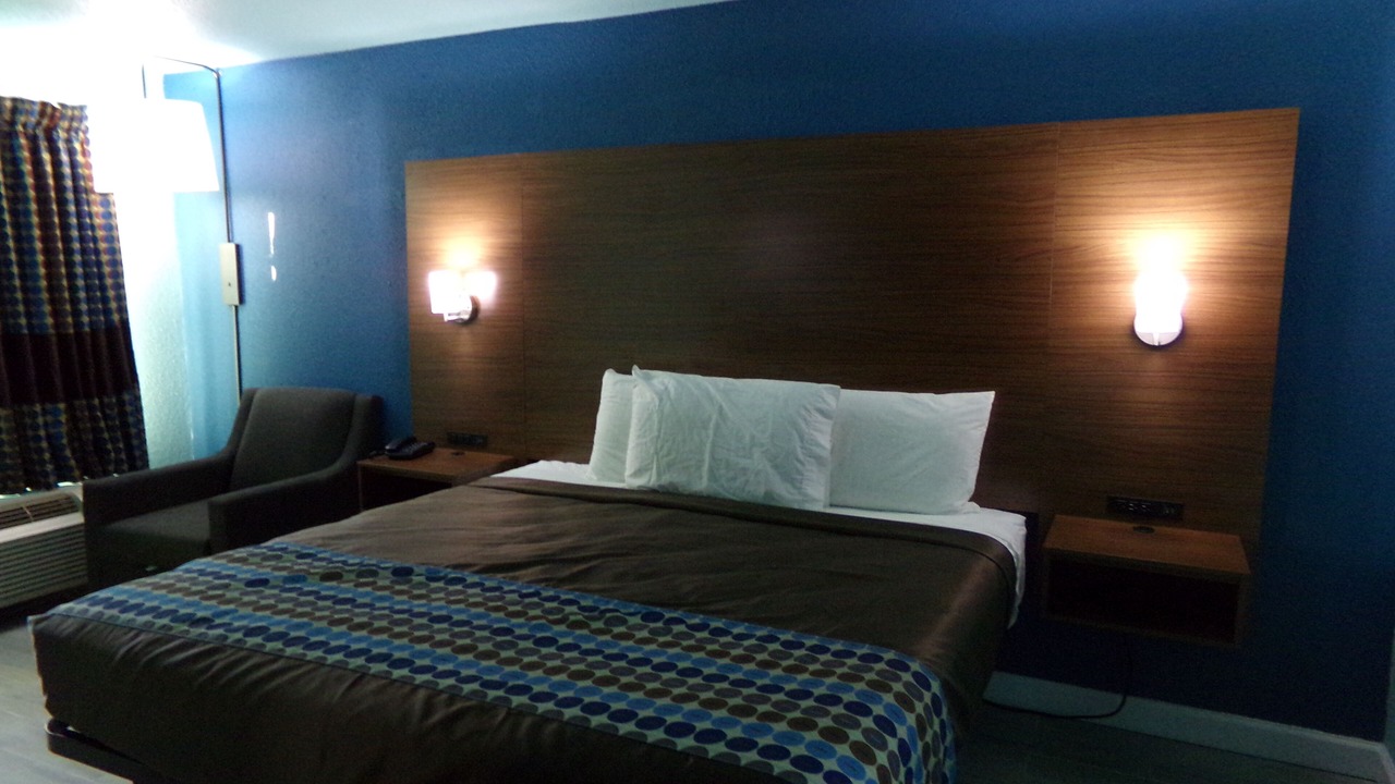 Photo of Bedroom in Lake City