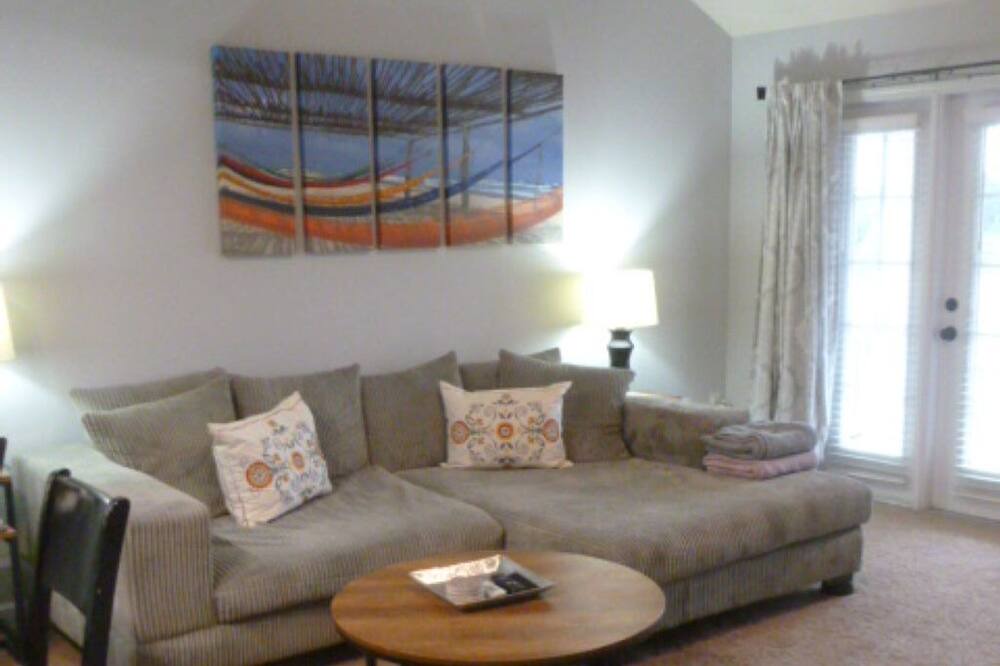 Photo of Livingroom in Midlothian