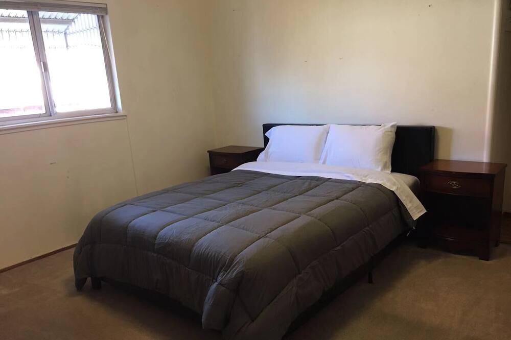 Photo of Bedroom in Vallejo