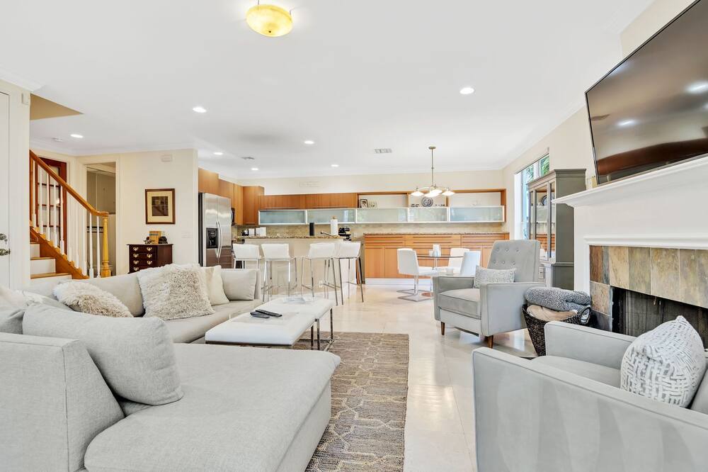 Photo of Livingroom in Colee Hammock