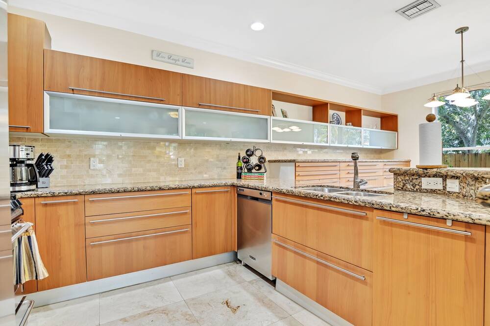 Photo of Kitchen in Colee Hammock