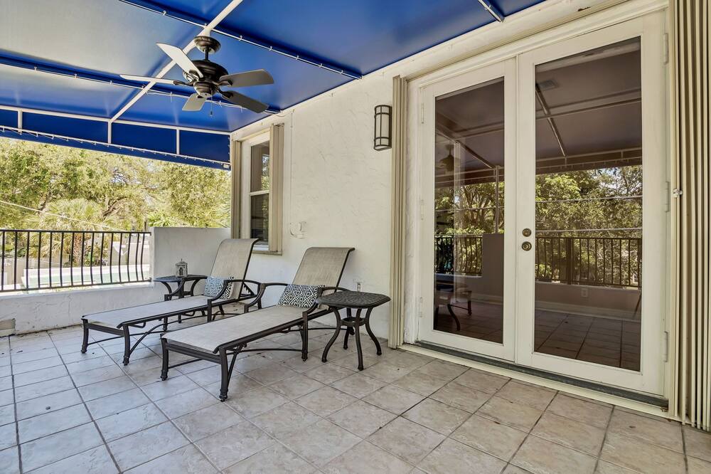 Photo of Patio Balcony in Colee Hammock