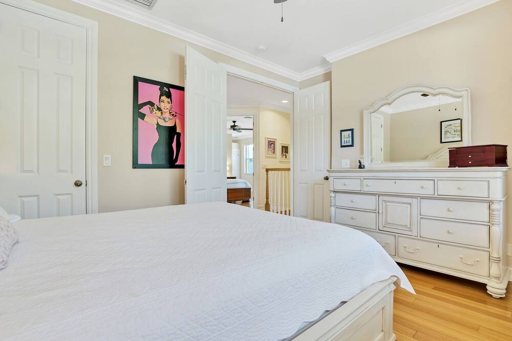Photo of Bedroom in Colee Hammock