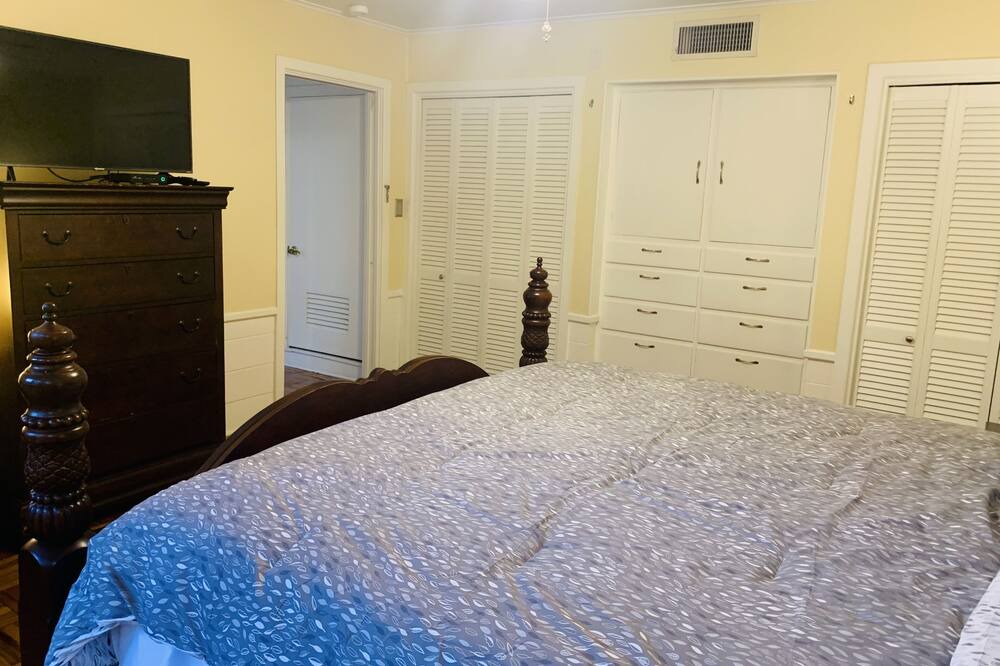 Photo of Bedroom in Lufkin