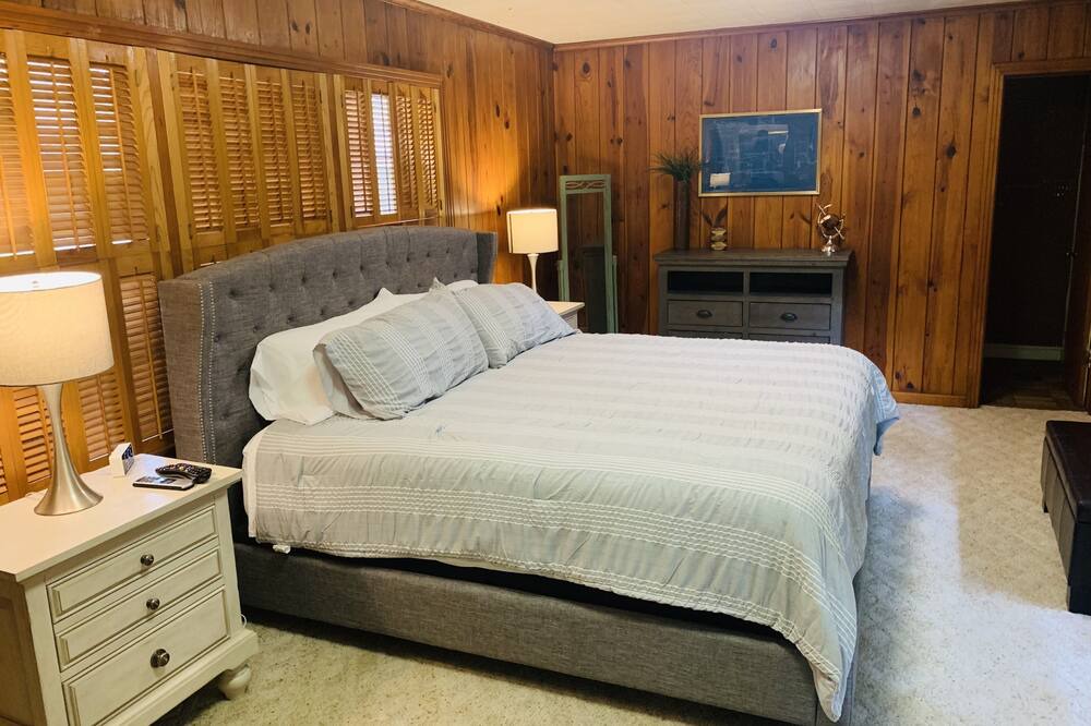 Photo of Bedroom in Lufkin