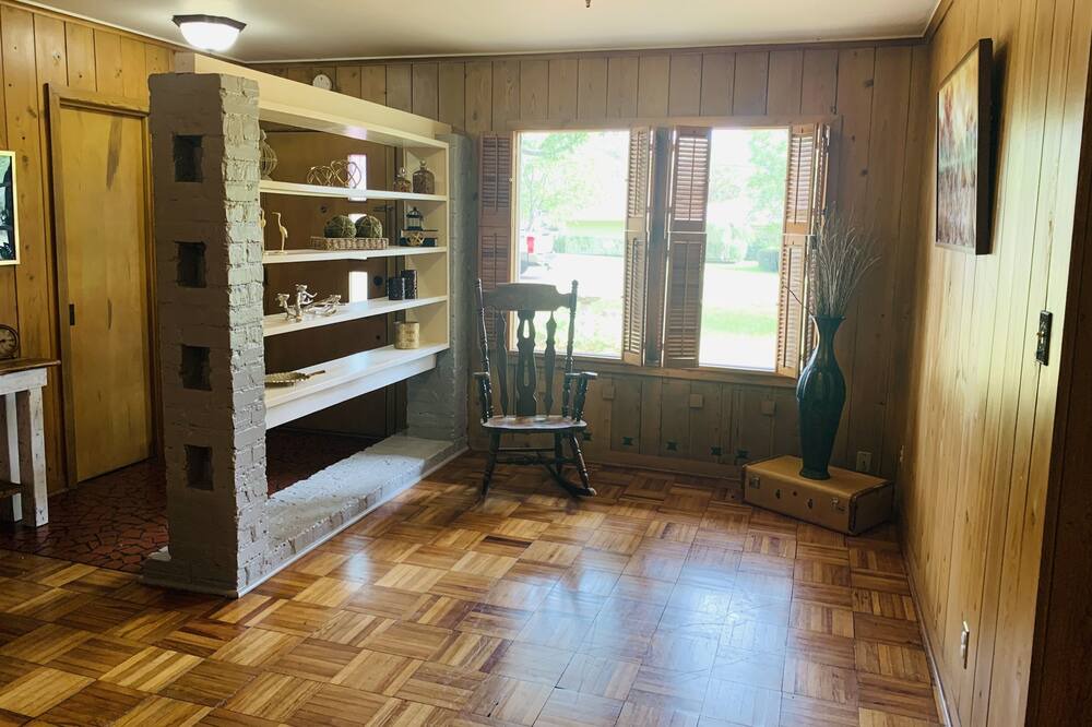 Photo of Bedroom in Lufkin
