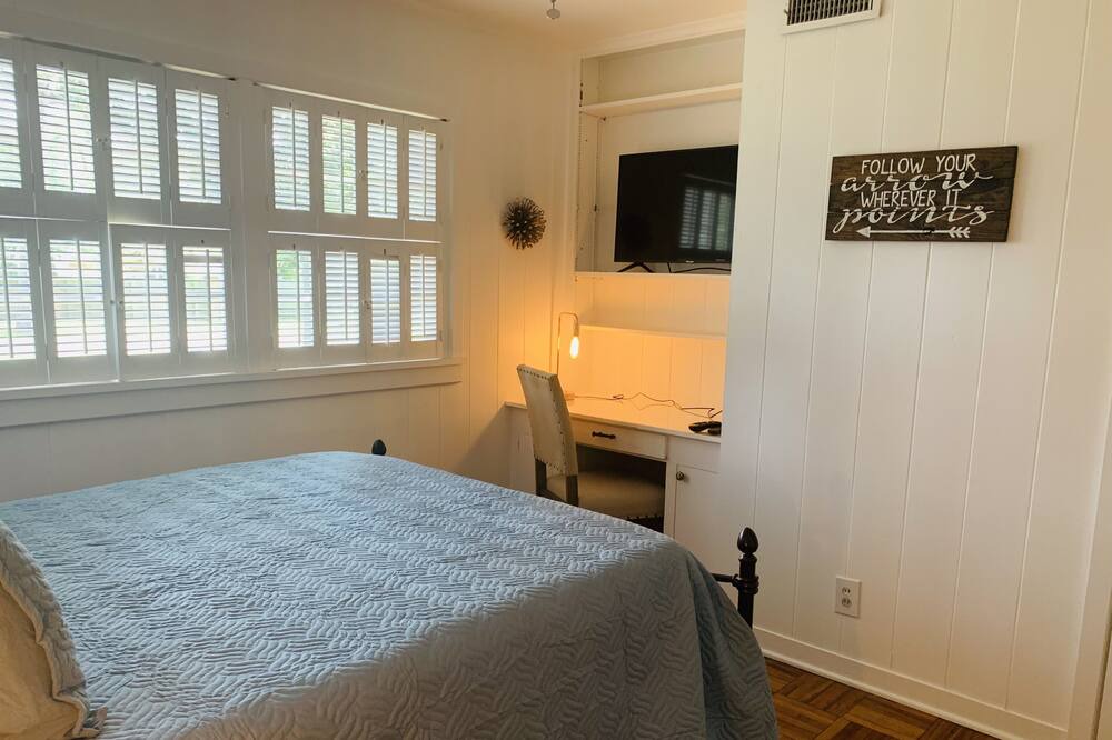 Photo of Bedroom in Lufkin