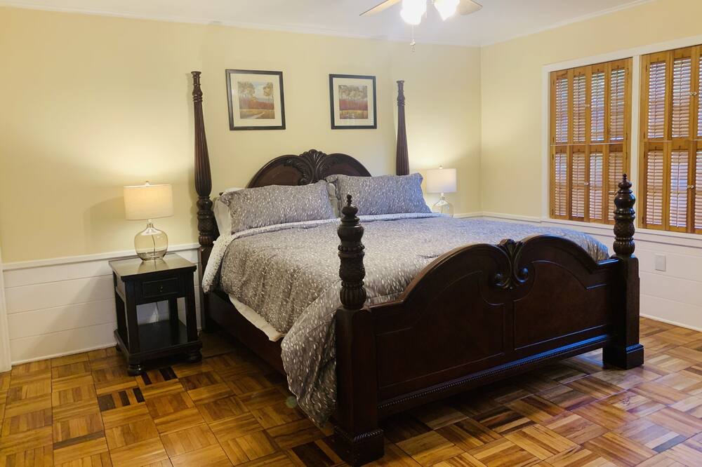 Photo of Bedroom in Lufkin