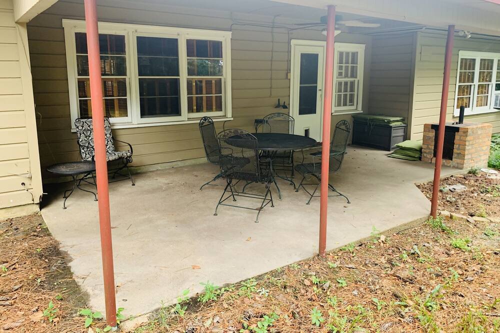 Photo of Patio Balcony in Lufkin
