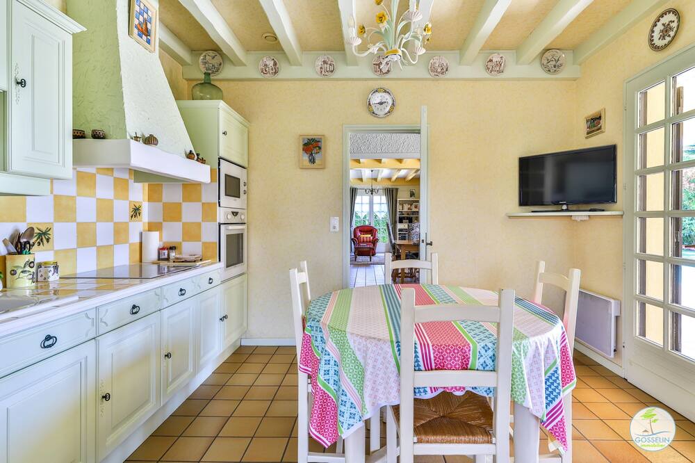 Photo of Kitchen in Sainte-Eulalie-en-Born