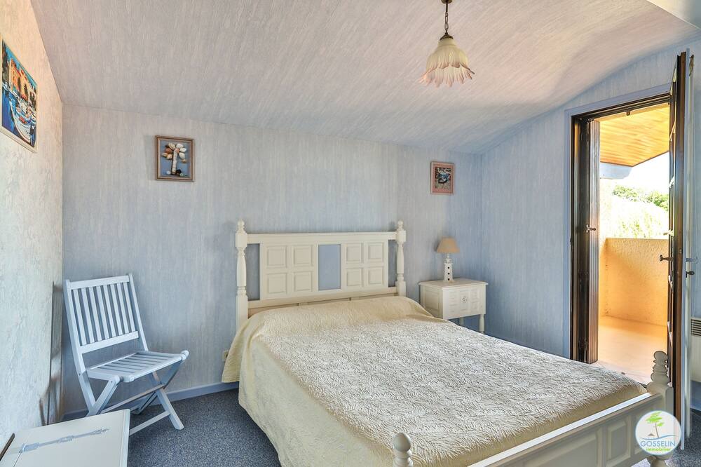 Photo of Bedroom in Sainte-Eulalie-en-Born