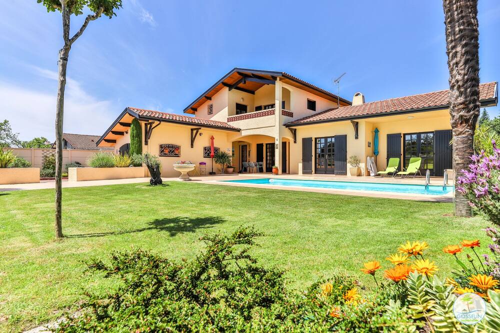 Photo of Others in Sainte-Eulalie-en-Born