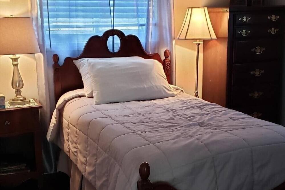 Photo of Bedroom in Great Valley