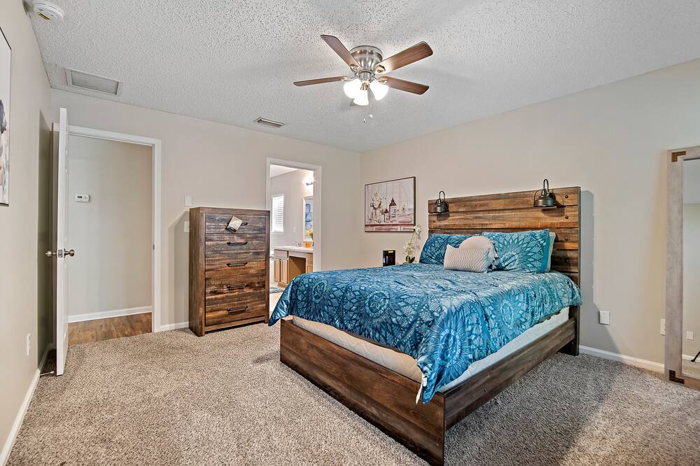 Photo of Bedroom in Cedar Hills