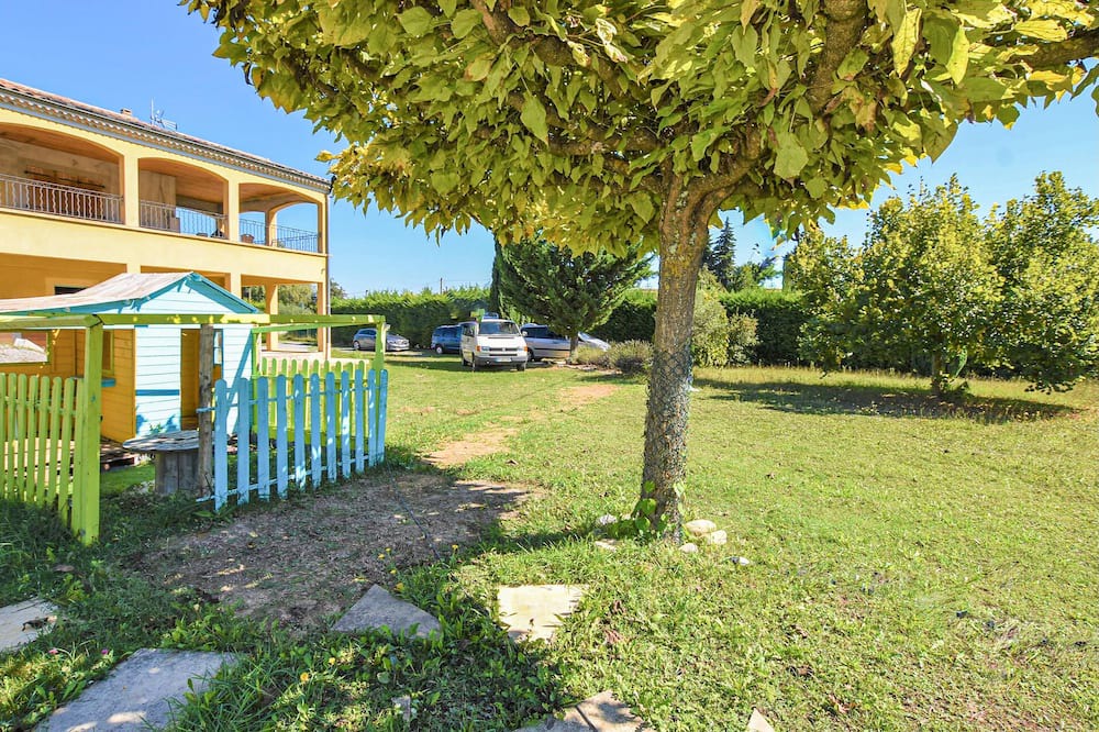 Photo of Outdoor in Baix