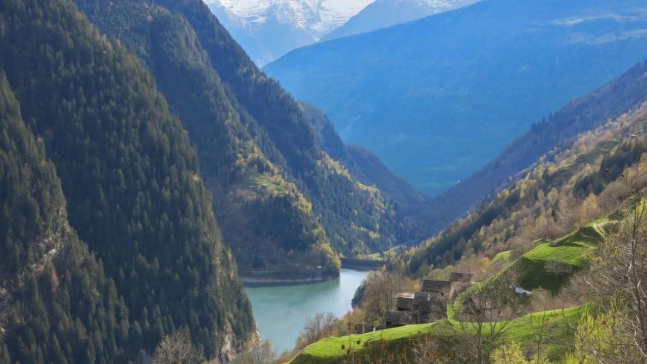 Photo of Outdoor in Malvaglia-dagro
