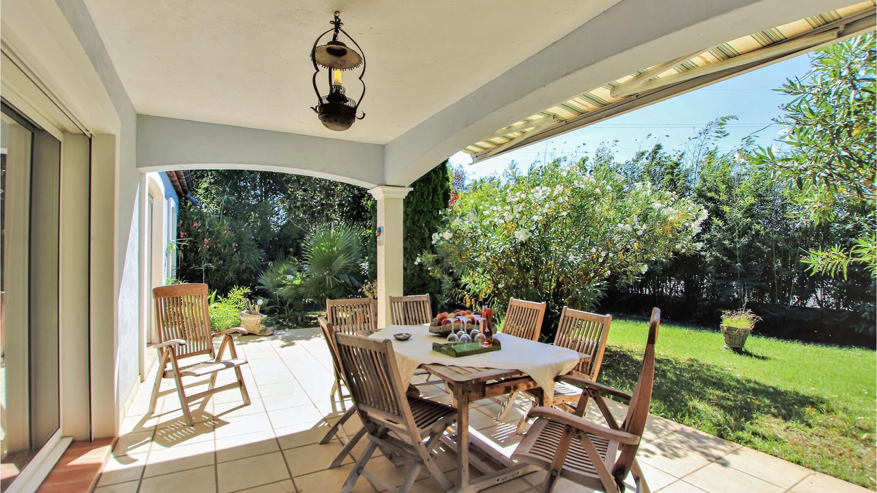 Photo of Outdoor in Montelimar