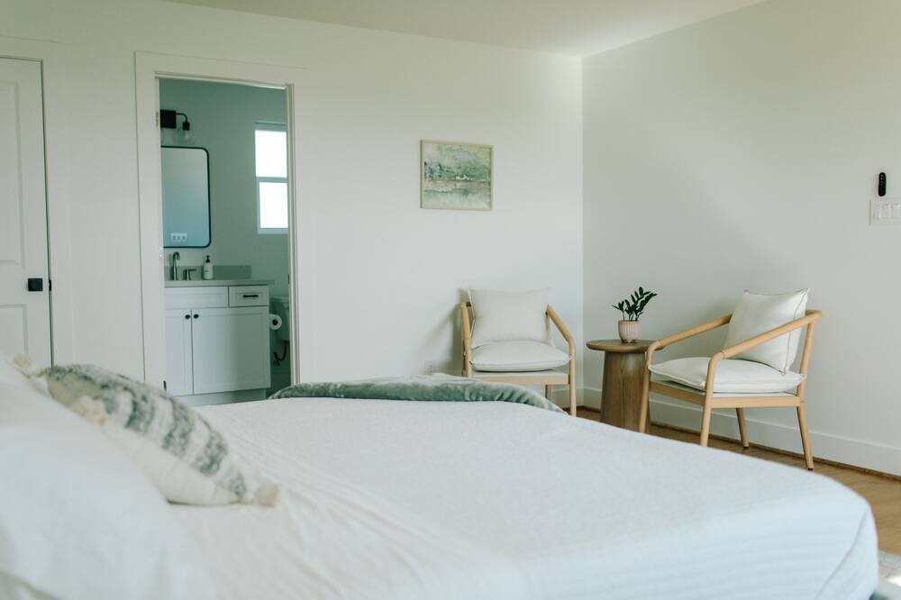 Photo of Bedroom in Jamaica Beach