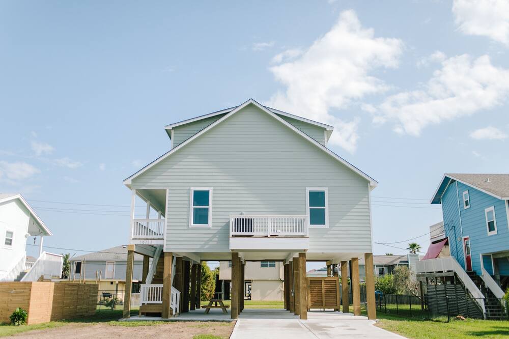 Photo of Outdoor in Jamaica Beach