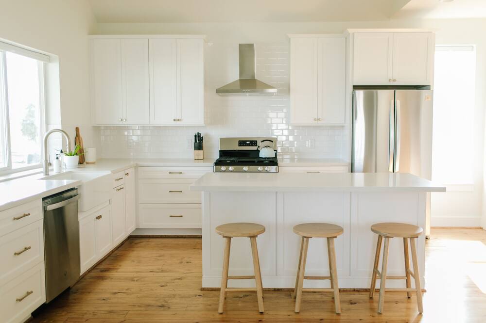 Photo of Kitchen in Jamaica Beach