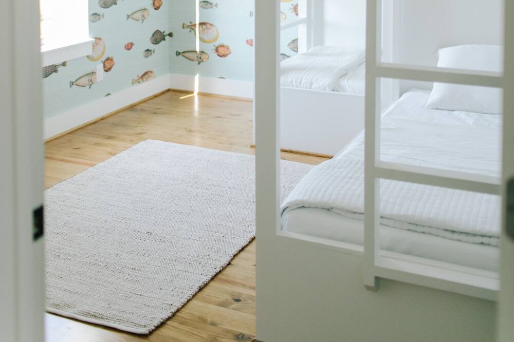 Photo of Bedroom in Jamaica Beach