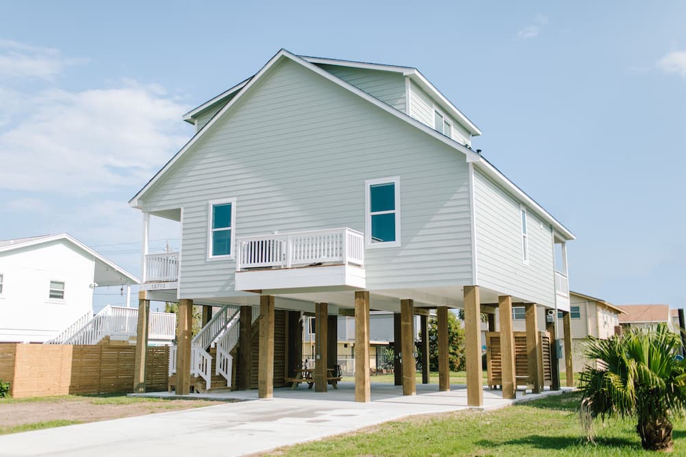 Photo of Outdoor in Jamaica Beach