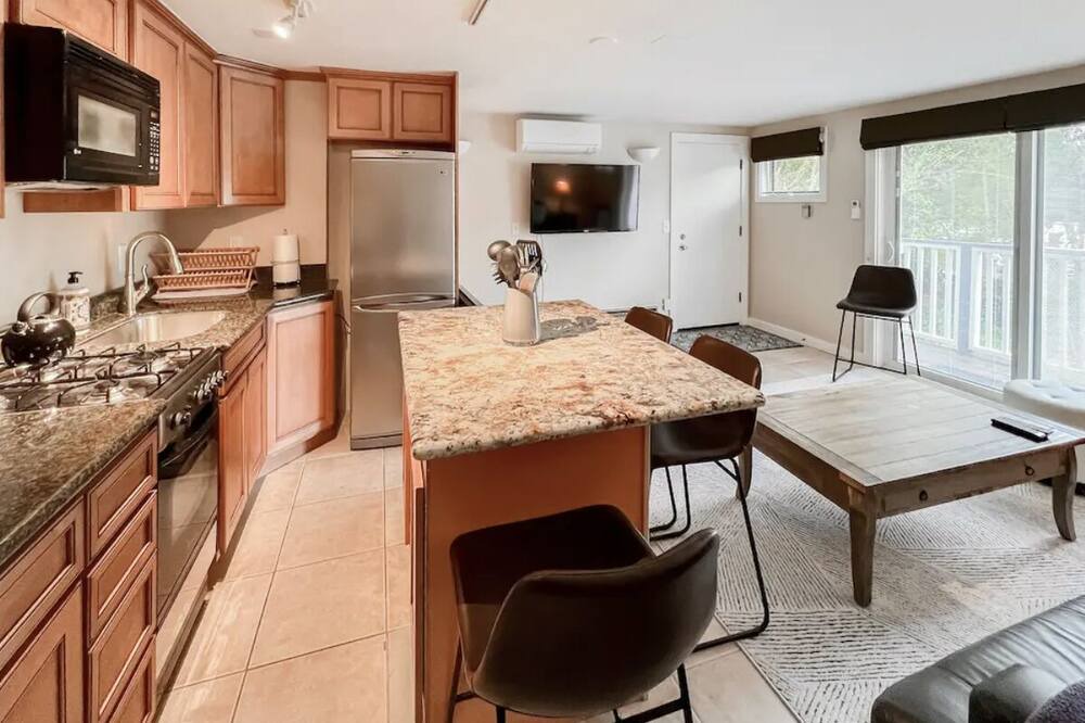 Photo of Kitchen in Greenbrae