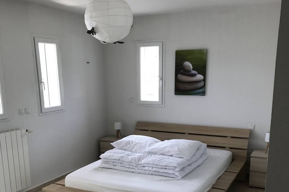 Photo of Bedroom in Egat