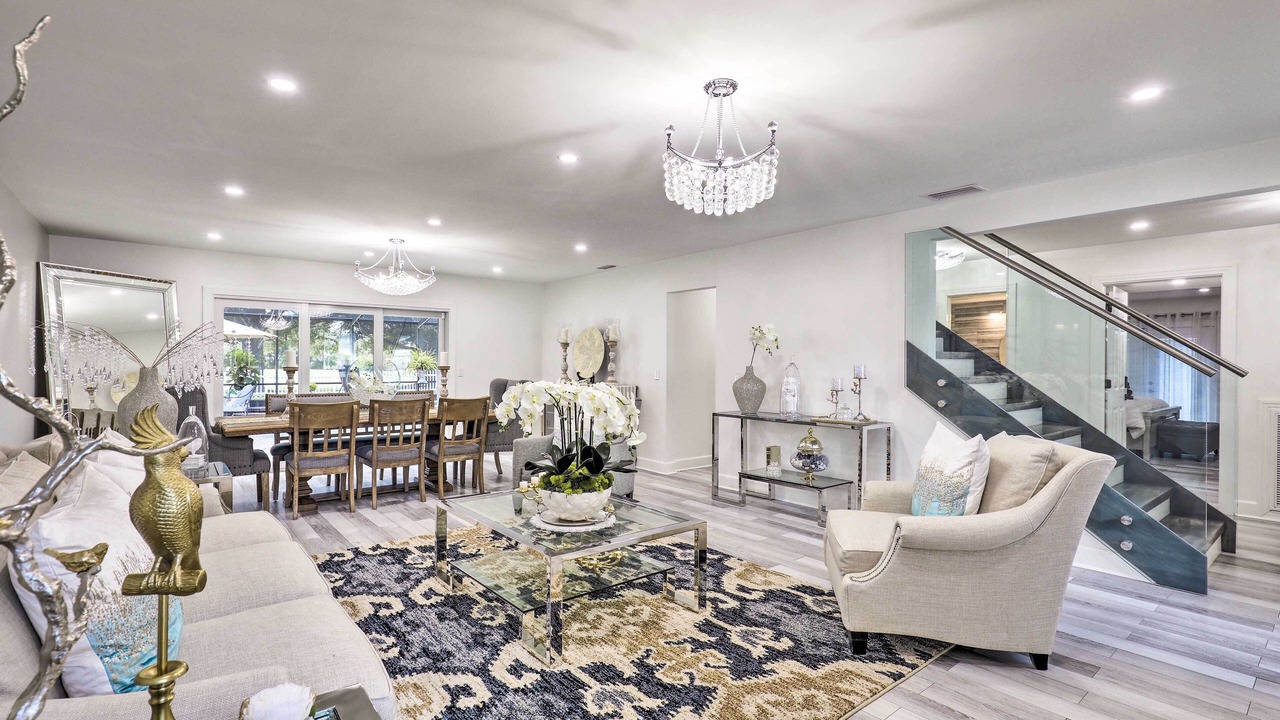 Photo of Livingroom in Greater Northdale