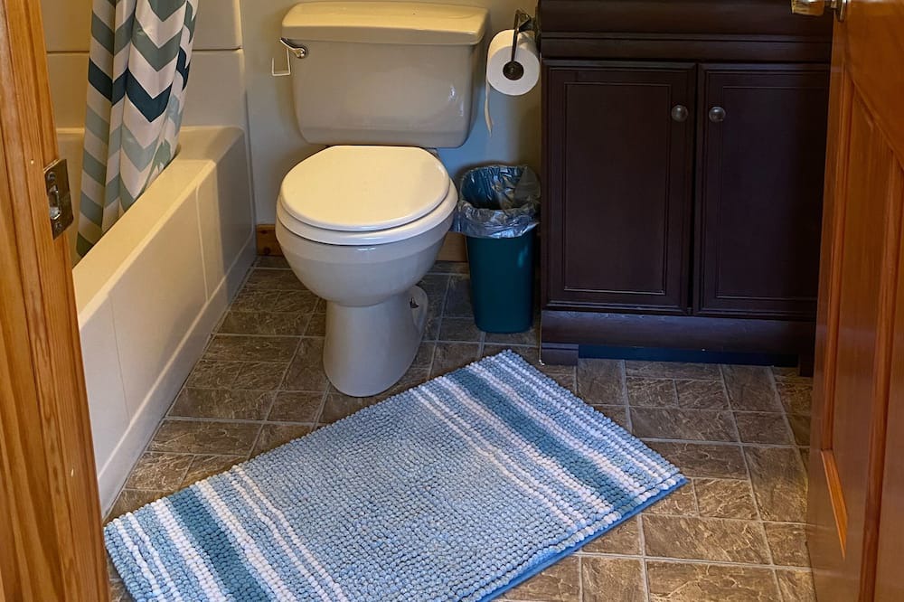 Photo of Bathroom in Syracuse