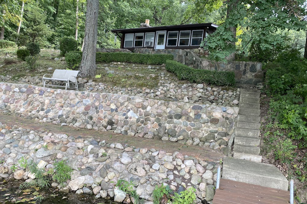 Photo of Others in Syracuse