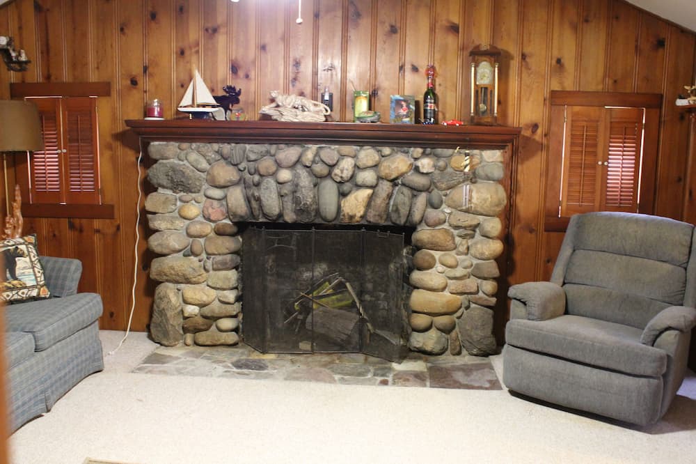 Photo of Others in Syracuse