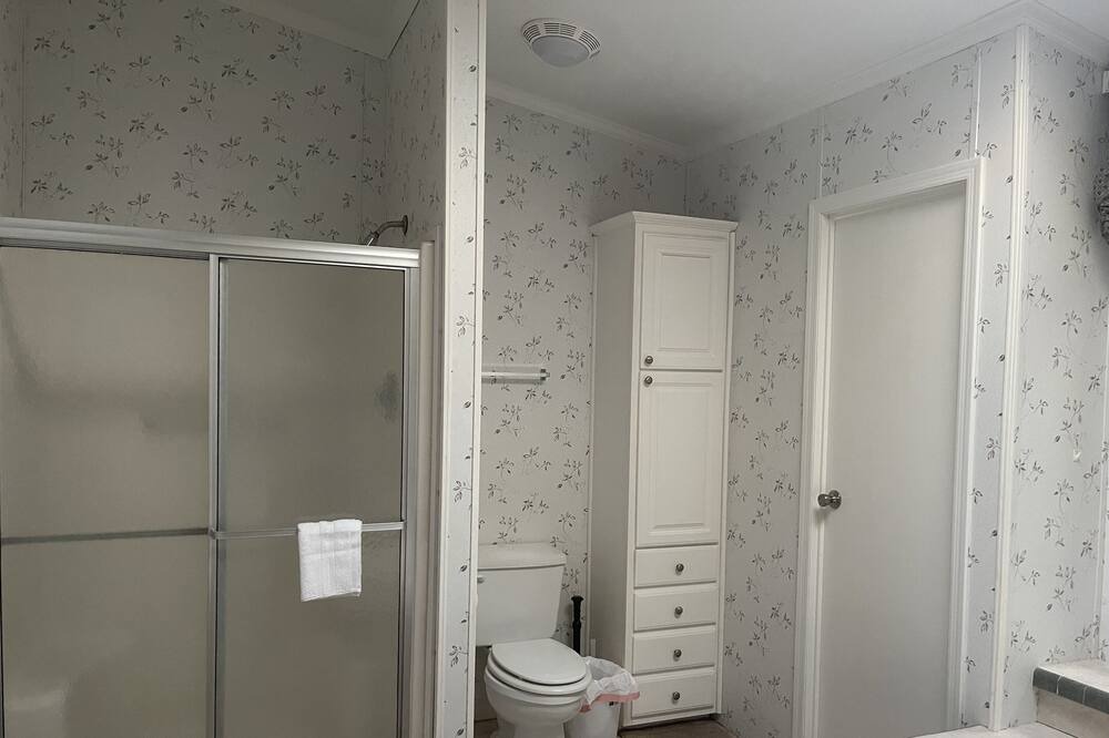 Photo of Bathroom in Palestine