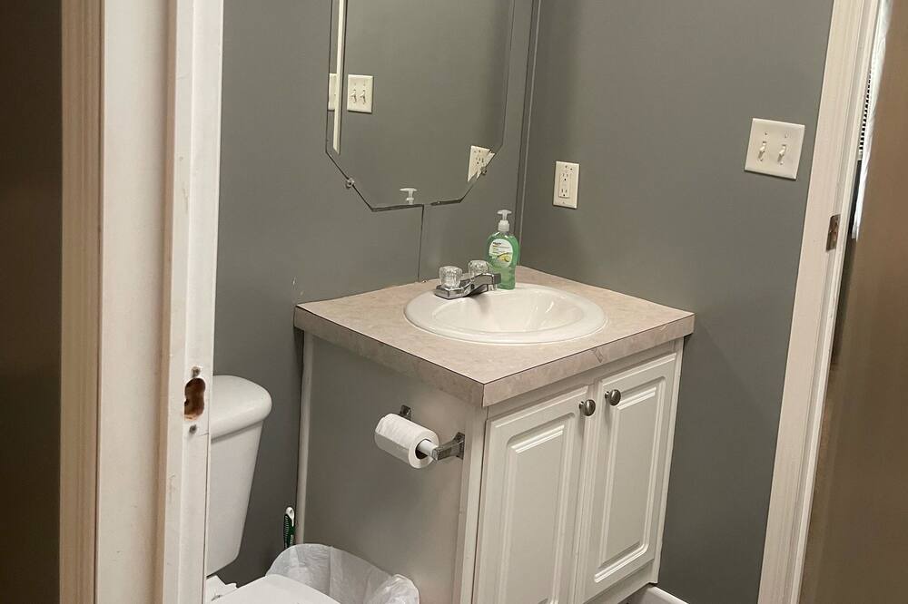 Photo of Bathroom in Palestine