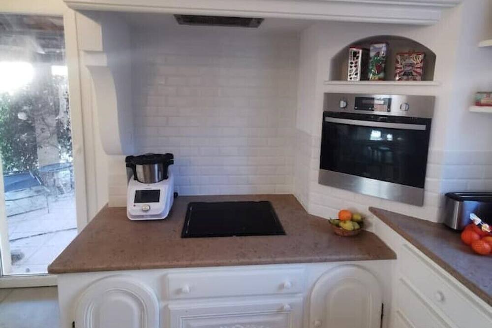 Photo of Kitchen in Septemes-les-Vallons