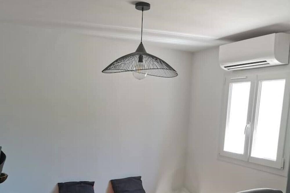 Photo of Bedroom in Septemes-les-Vallons