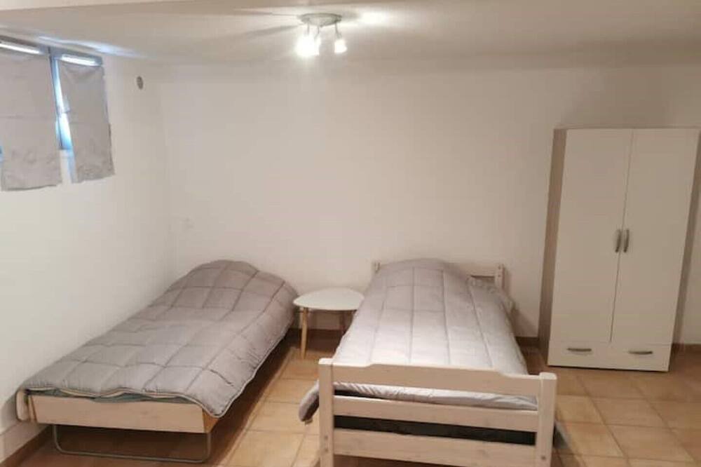 Photo of Bedroom in Septemes-les-Vallons