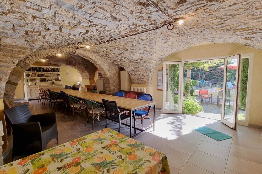 Photo of Livingroom in Saint-Cesaire-de-Gauzignan